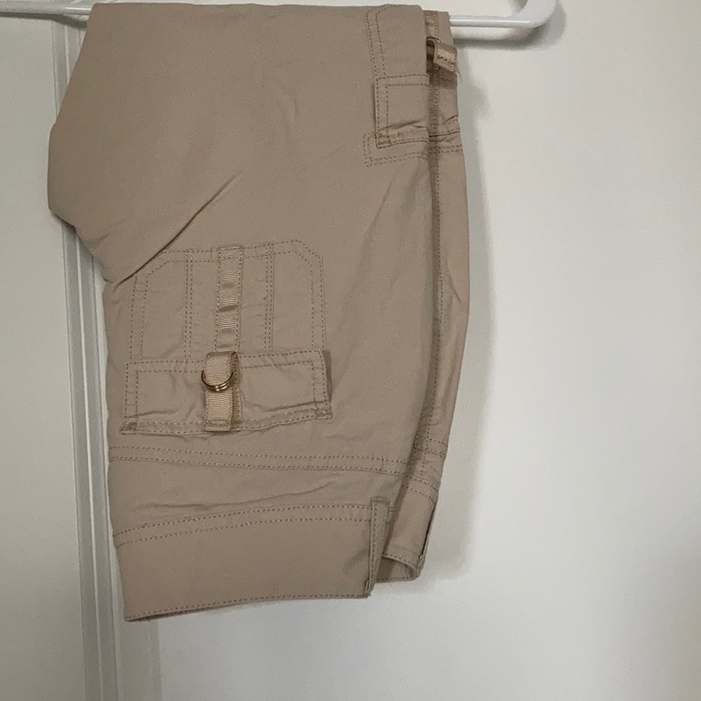Tan Capris